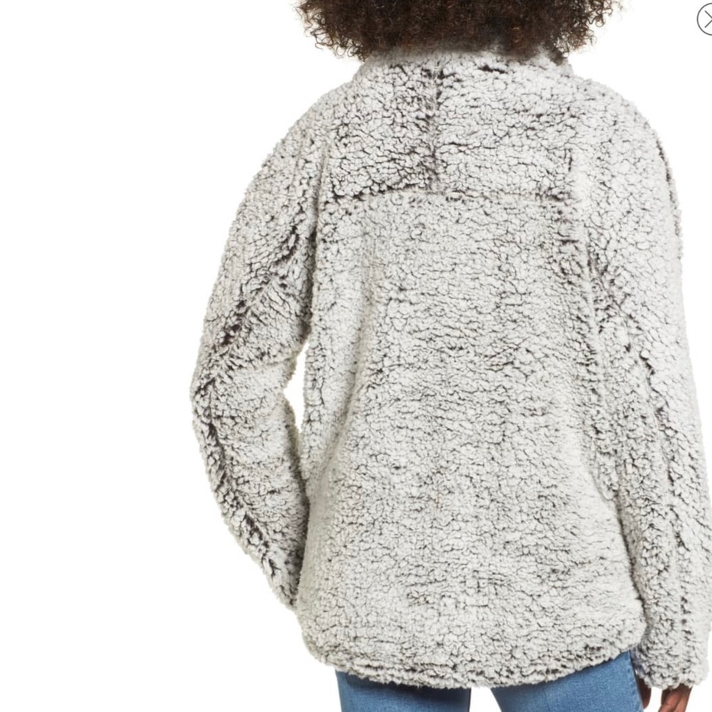 Thread+Supply Wubby Fleece Pullover​​​​ - Picture 4 of 9